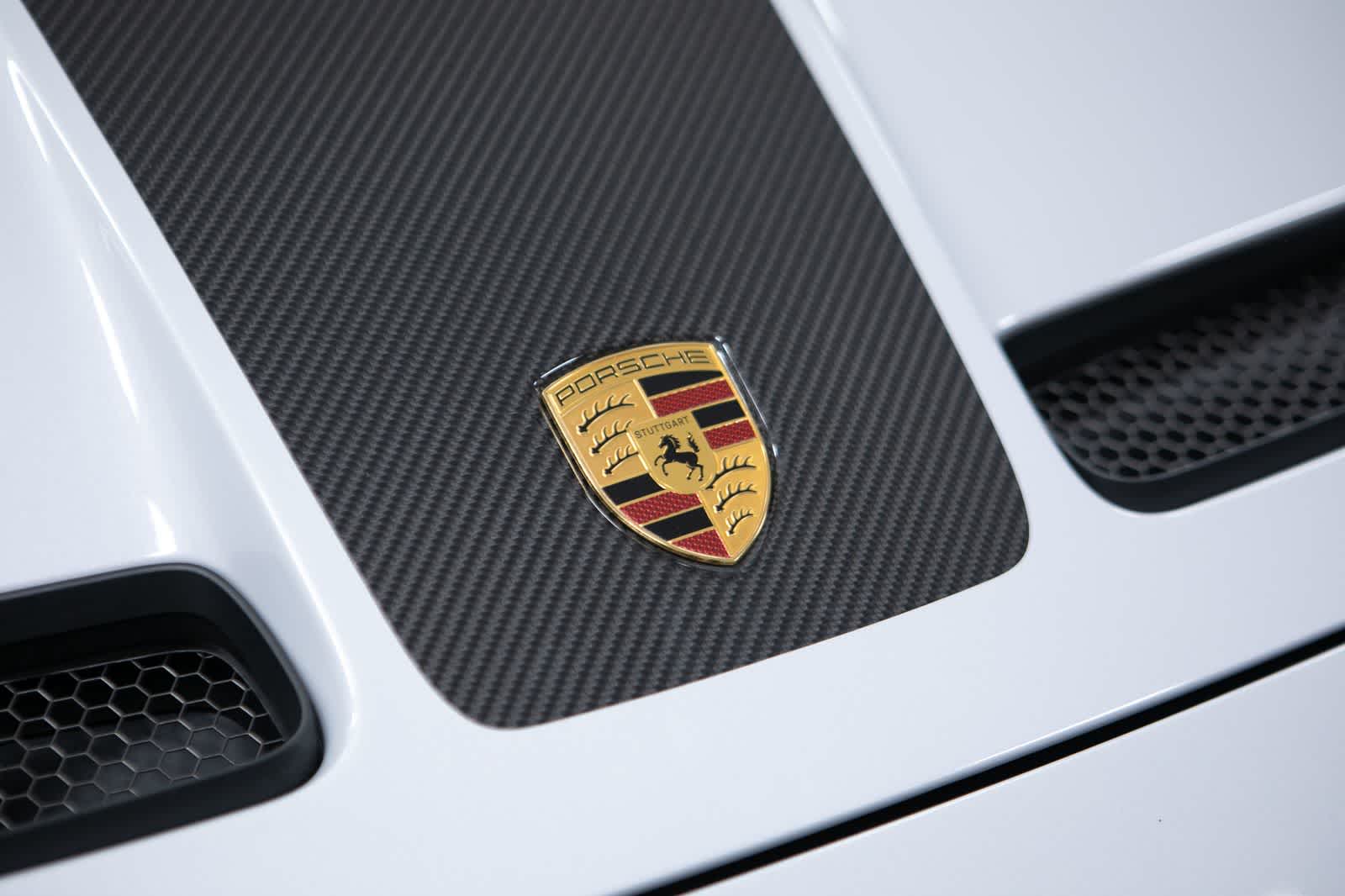 Thumbnail: 2026 Porsche 911 - 17