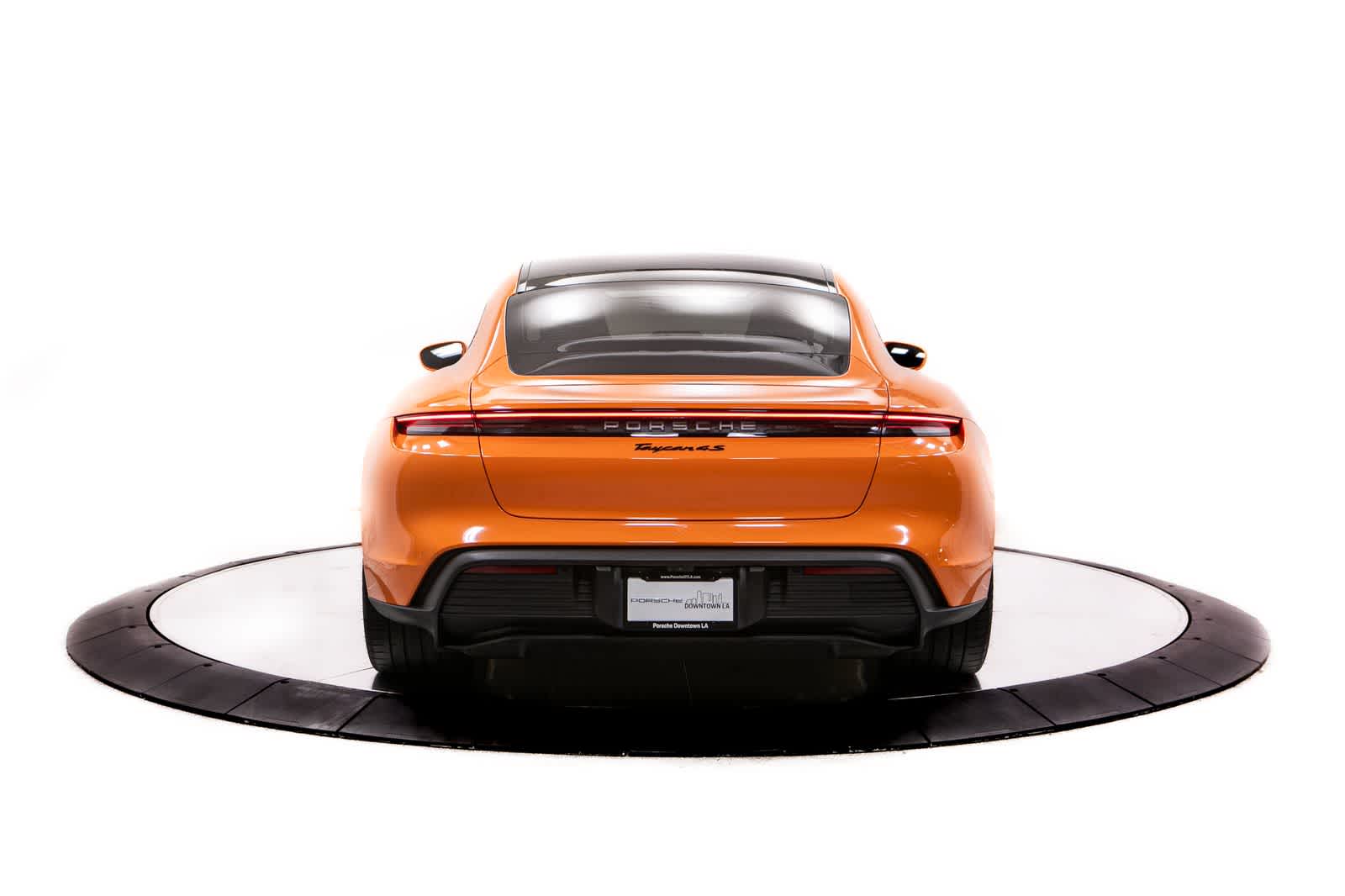 Thumbnail: 2025 Porsche Taycan - 6