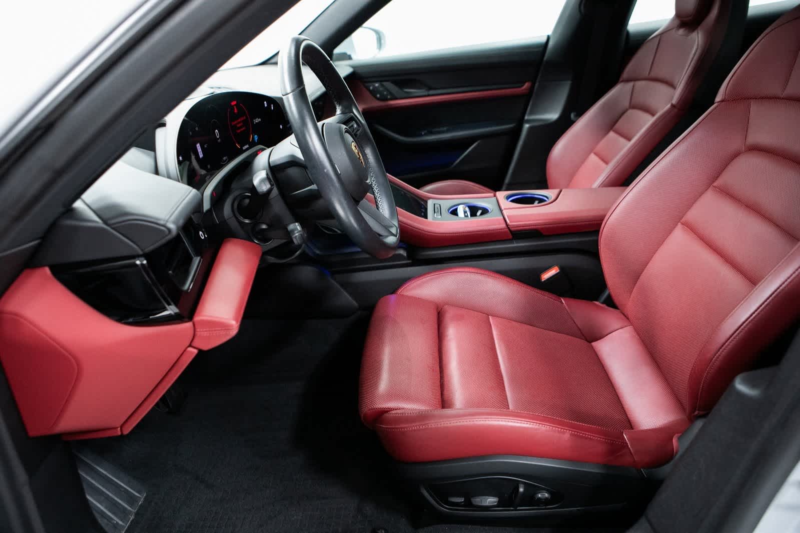 Thumbnail: 2024 Porsche Taycan - 16