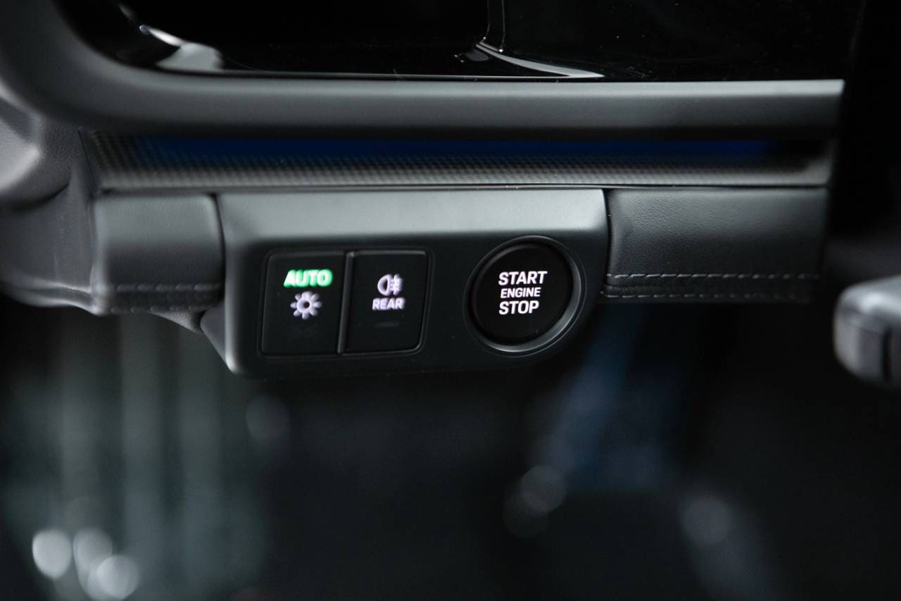 Thumbnail: 2026 Porsche Panamera - 28