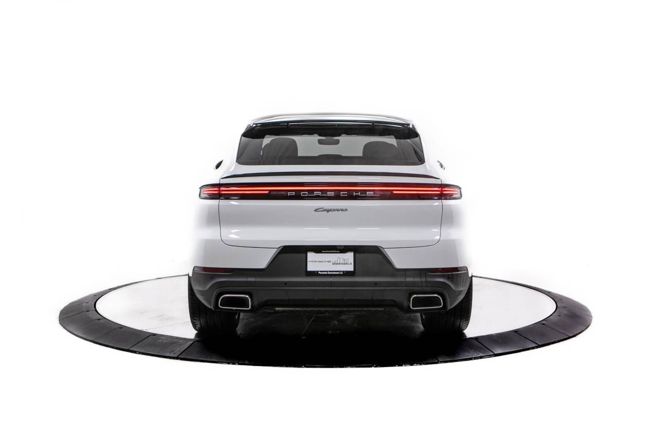 Thumbnail: 2026 Porsche  - 6