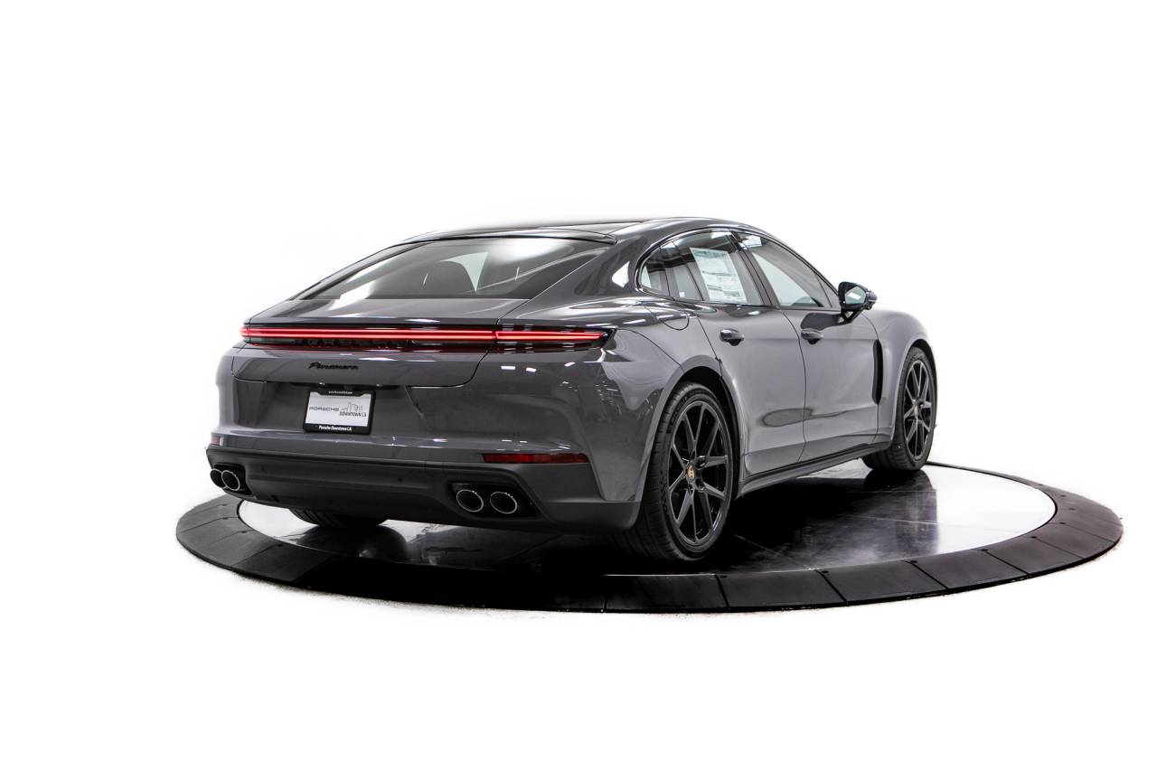 Thumbnail: 2026 Porsche Panamera - 7