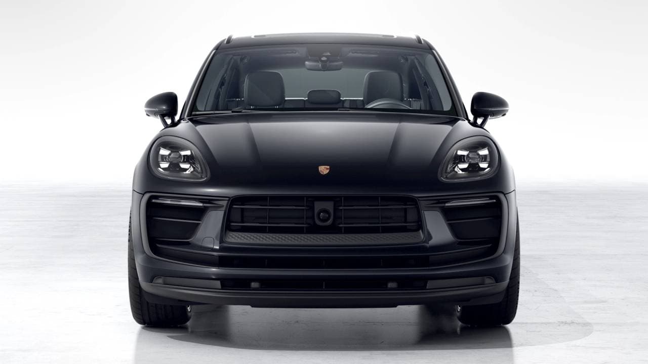 Thumbnail: 2026 Porsche Macan - 8