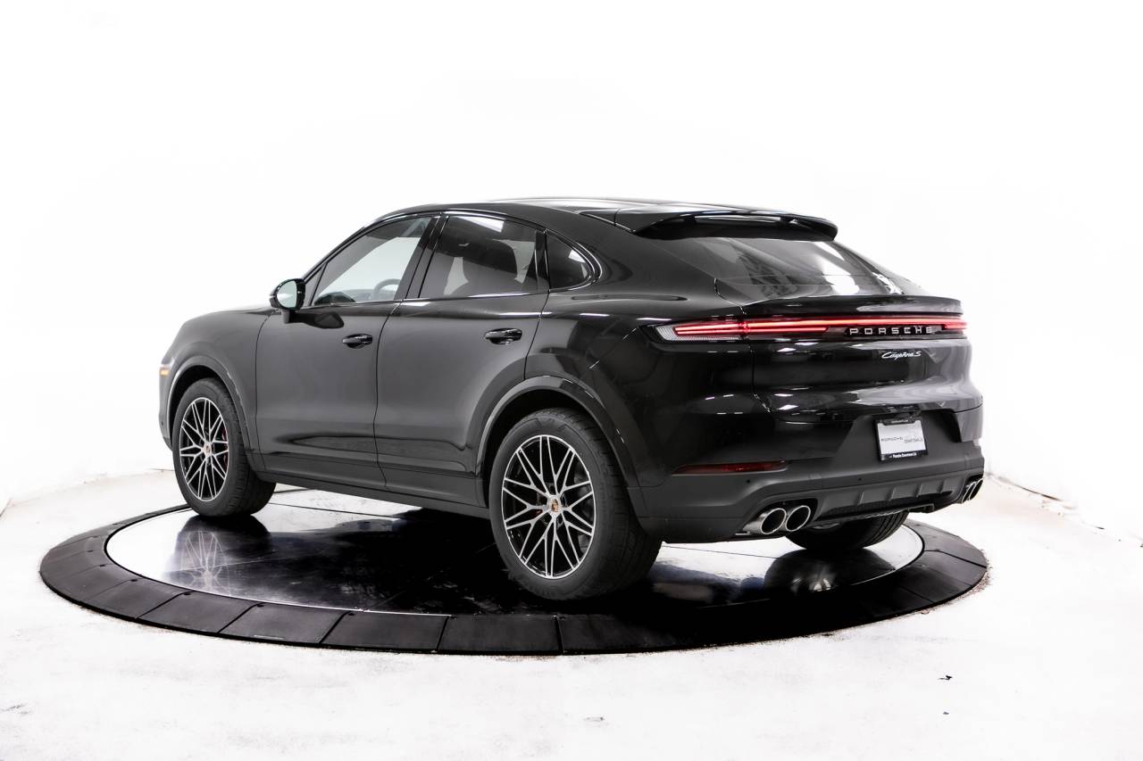 Thumbnail: 2026 Porsche  - 3