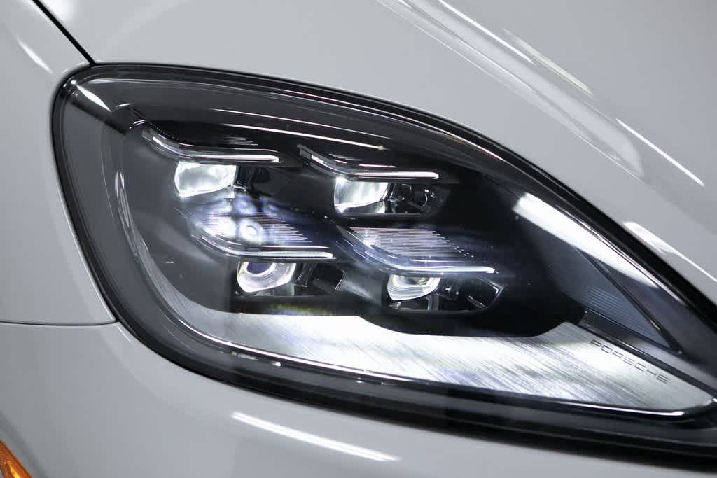 Thumbnail: 2025 Porsche Cayenne - 18