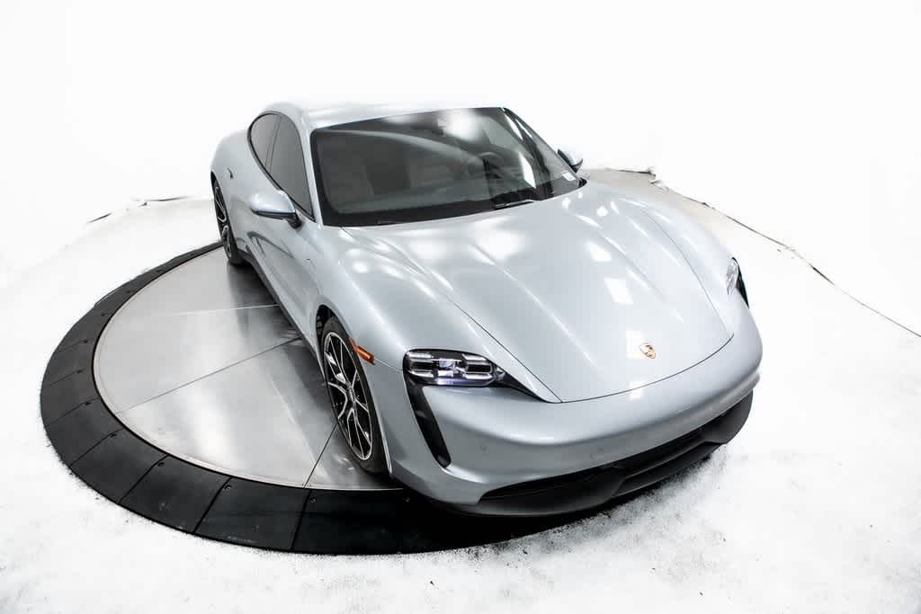 Thumbnail: 2022 Porsche Taycan - 41