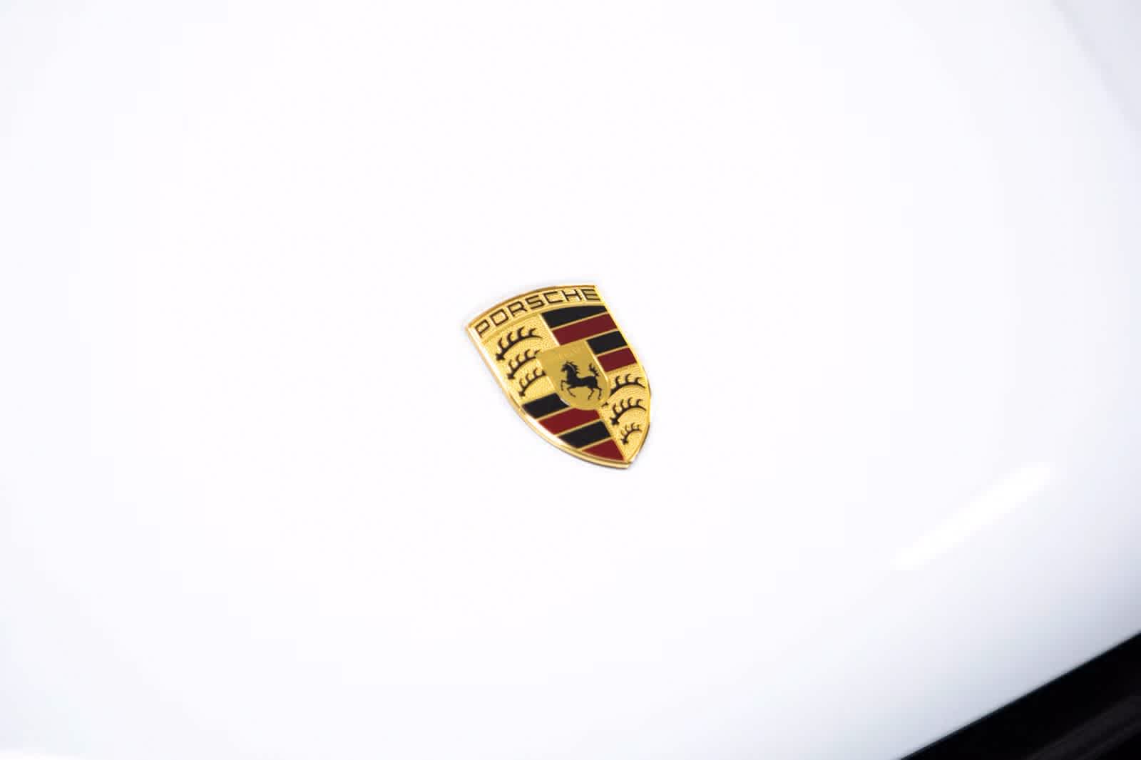 Thumbnail: 2026 Porsche Macan - 17