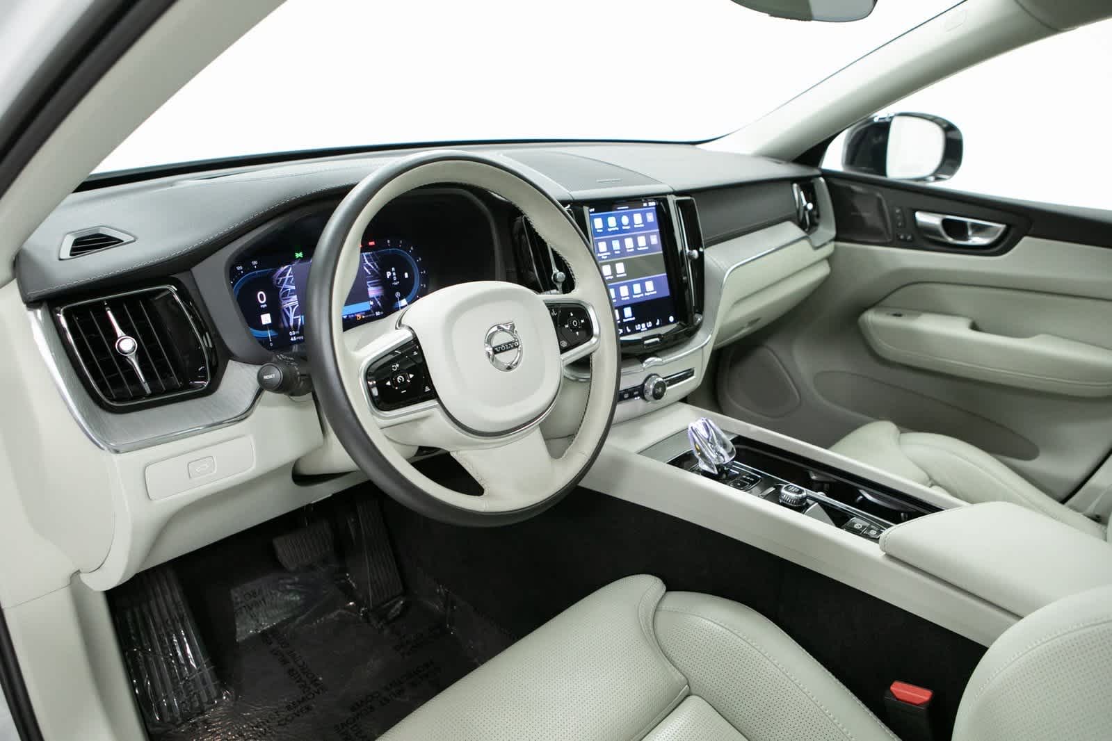 2022 Volvo XC90 Recharge Inscription Expression photo 3