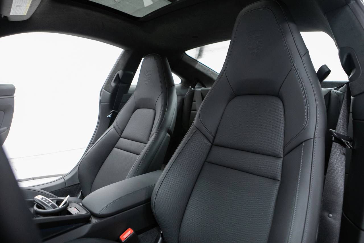 Thumbnail: 2026 Porsche 911 - 5