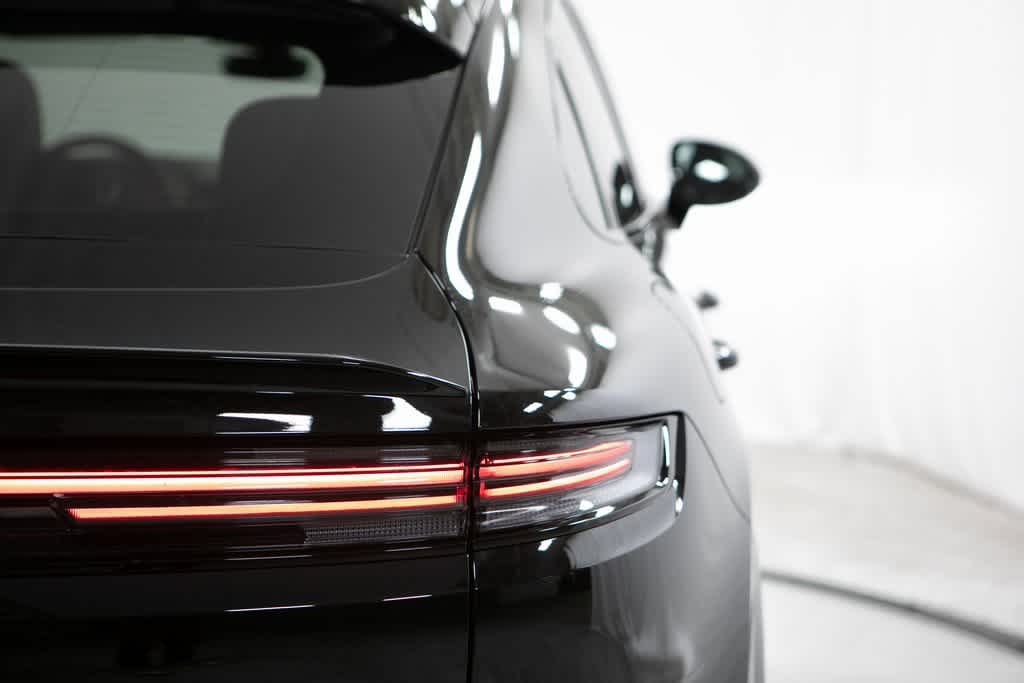 Thumbnail: 2025 Porsche  - 39