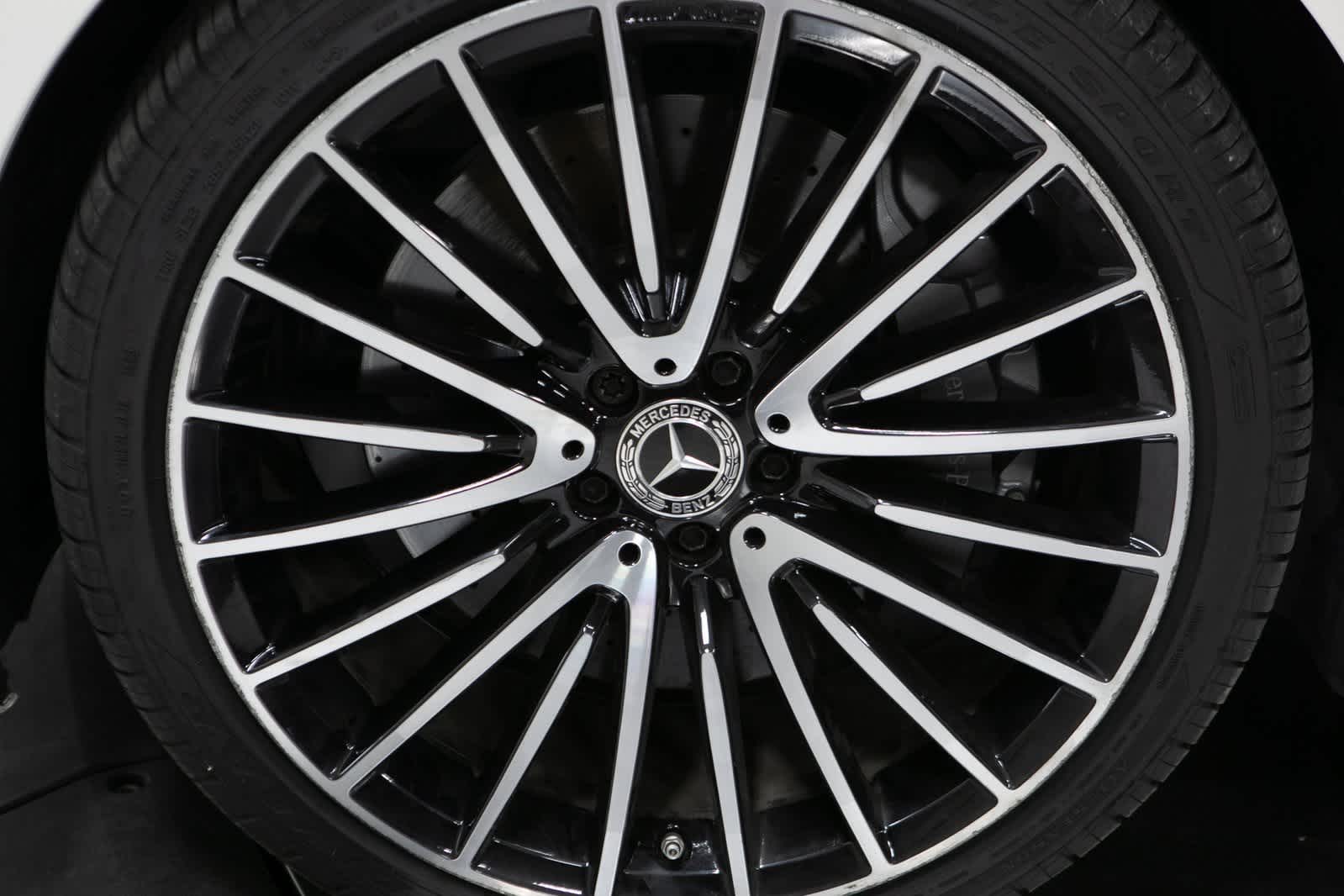 Thumbnail: 2021 Mercedes-Benz S-Class - 11