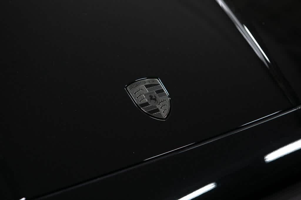 Thumbnail: 2025 Porsche  - 18