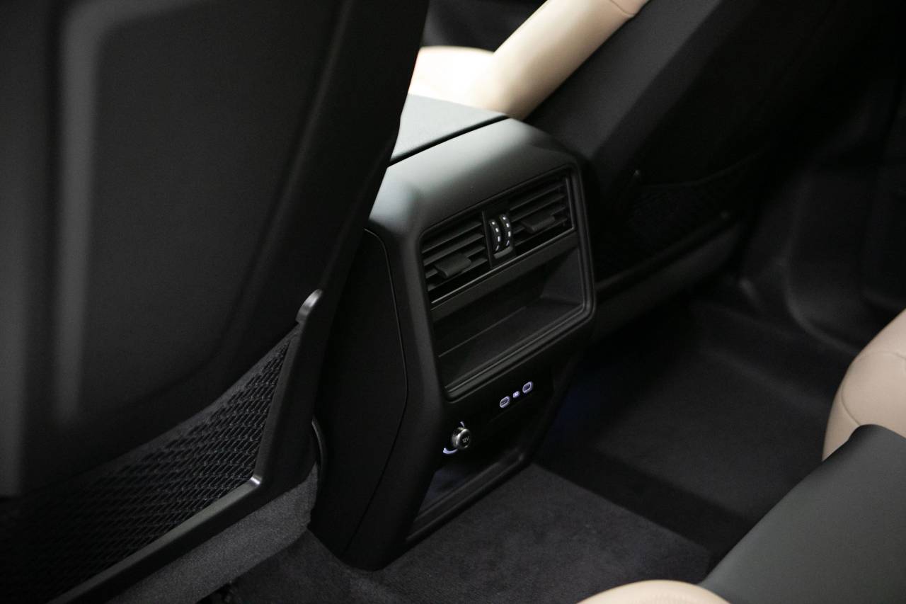 Thumbnail: 2026 Porsche  - 35