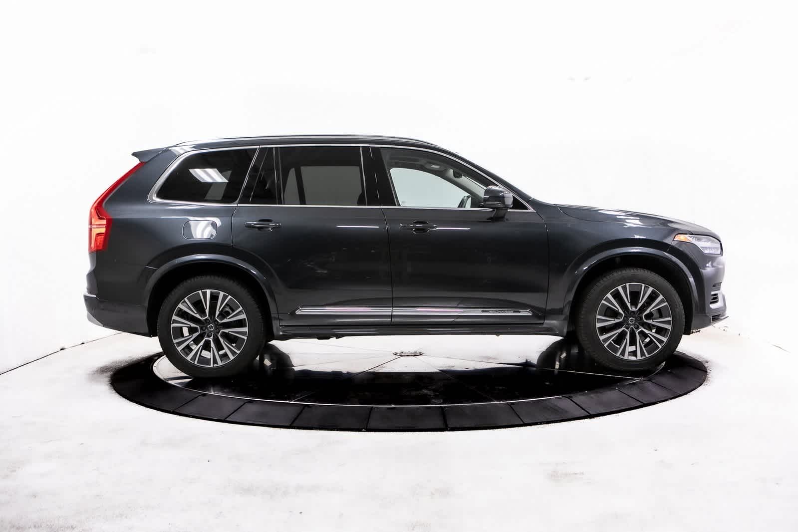 Thumbnail: 2022 Volvo XC90 - 8