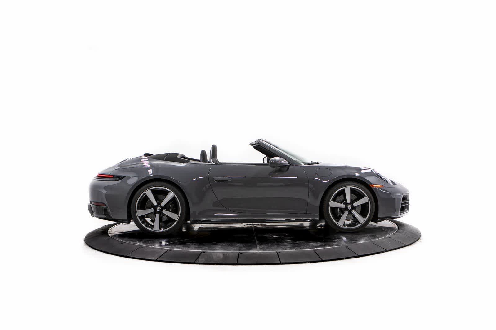 Thumbnail: 2025 Porsche 911 - 8