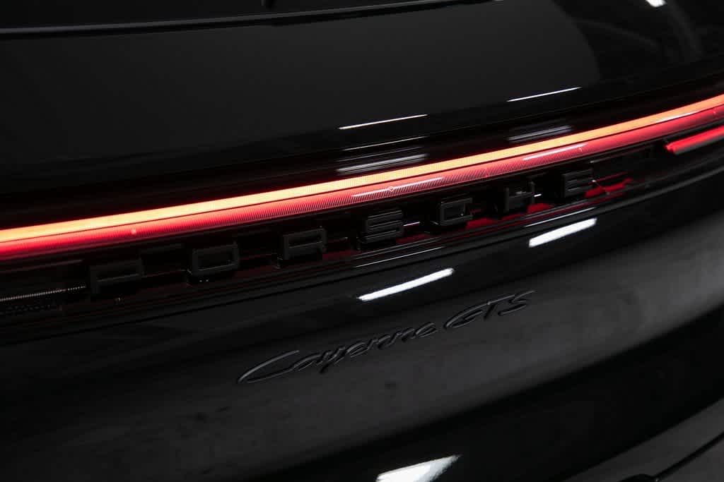 Thumbnail: 2025 Porsche Cayenne - 37
