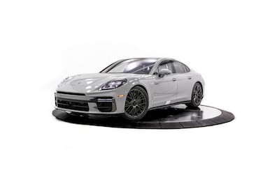 2026 Porsche Panamera E-Hybrid Turbo S Sedan