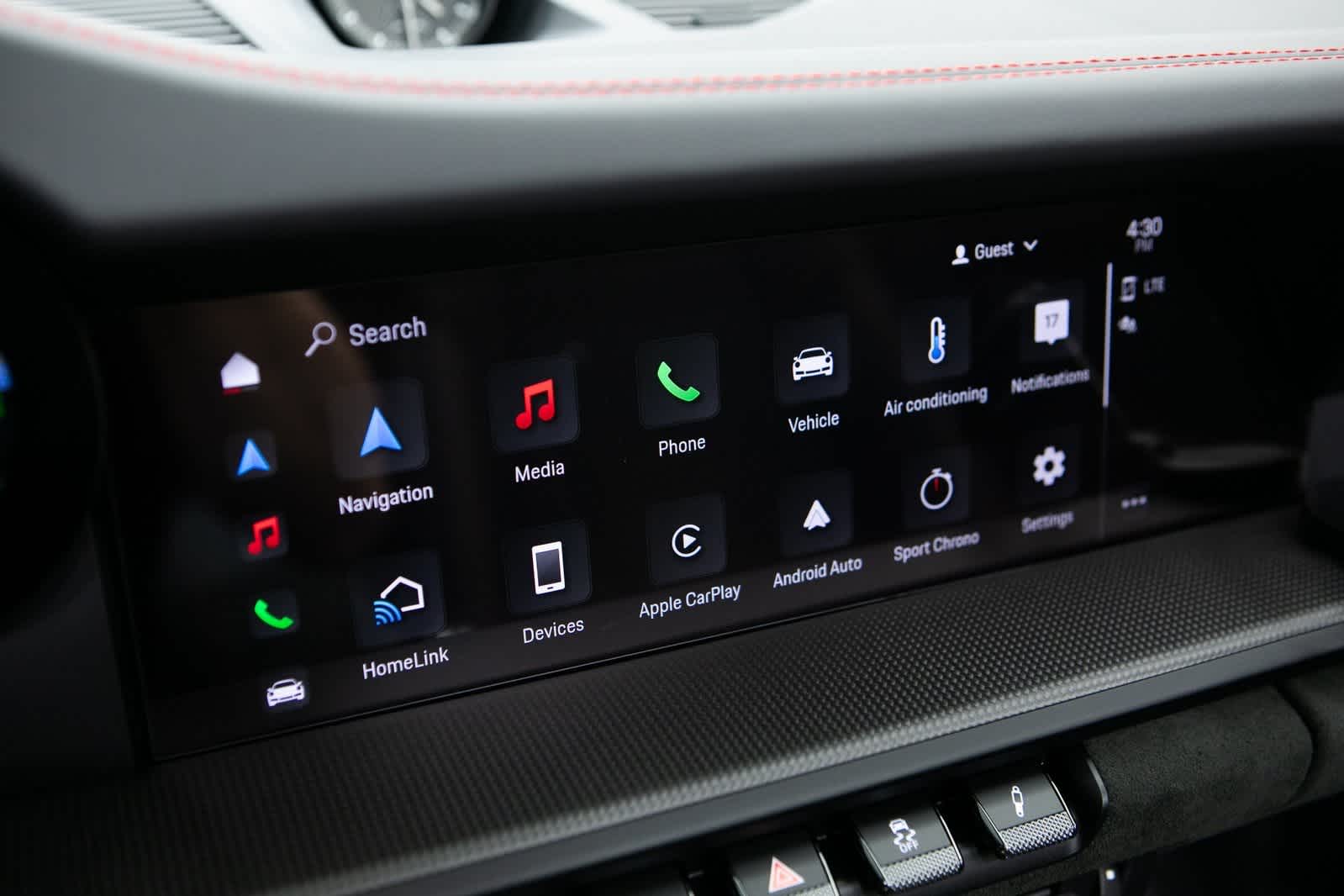 Thumbnail: 2024 Porsche 911 - 15