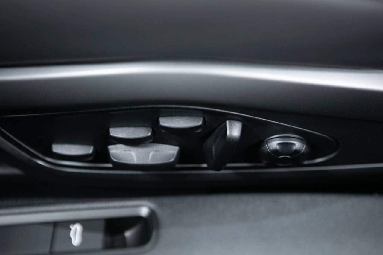 Thumbnail: 2026 Porsche 911 - 24