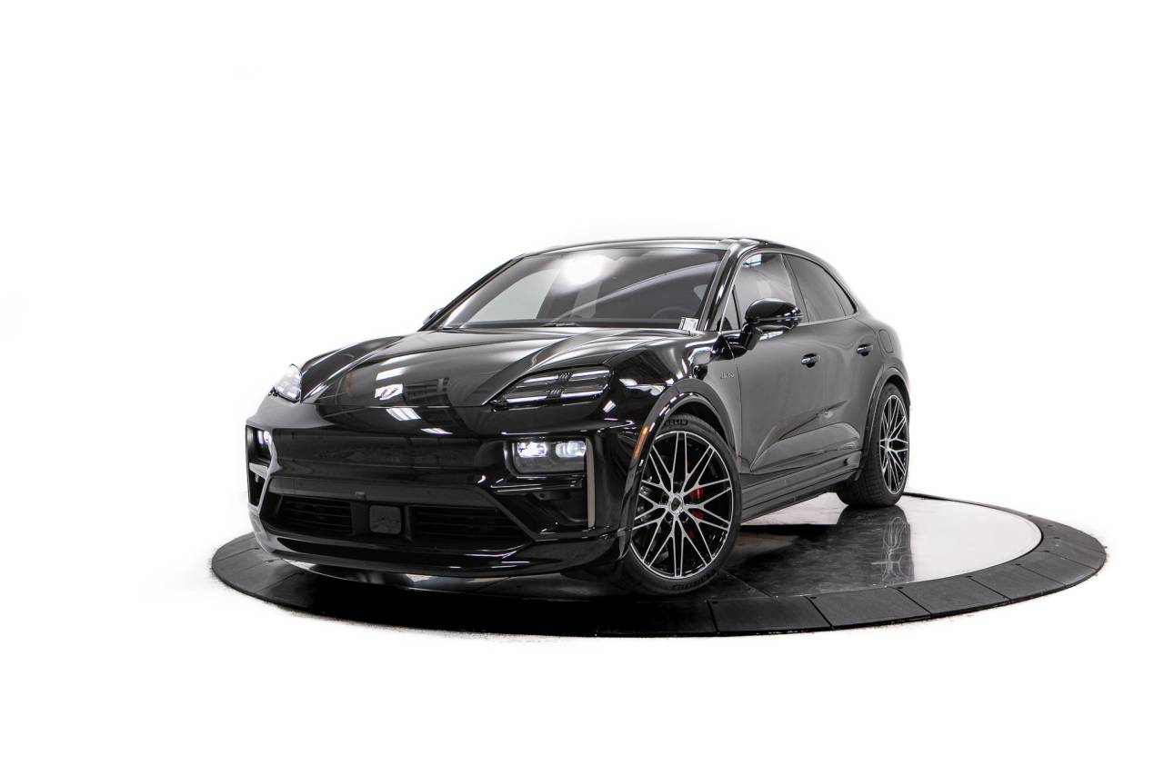 Thumbnail: 2026 Porsche Macan - 1