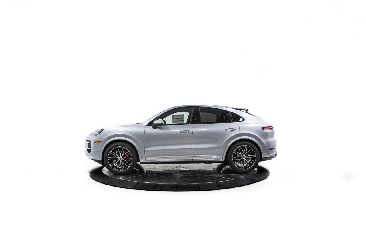 Thumbnail: 2026 Porsche  - 2