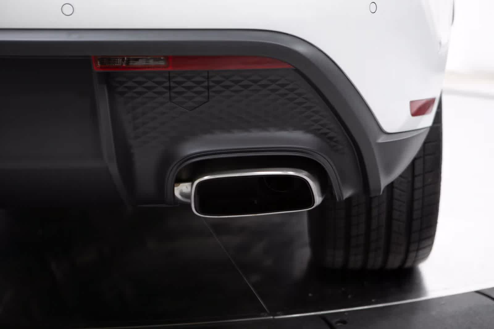 Thumbnail: 2025 Porsche Macan - 20