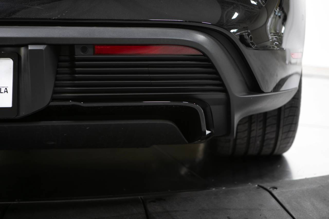 Thumbnail: 2025 Porsche Taycan - 19