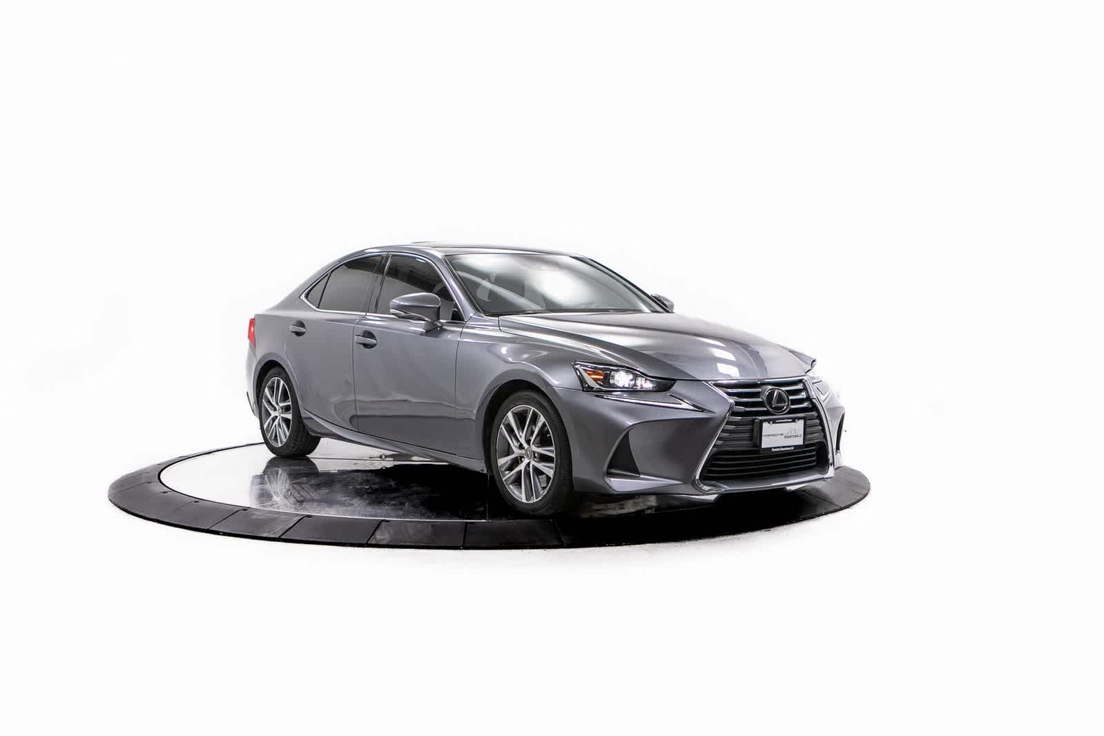 Thumbnail: 2019 Lexus IS - 9