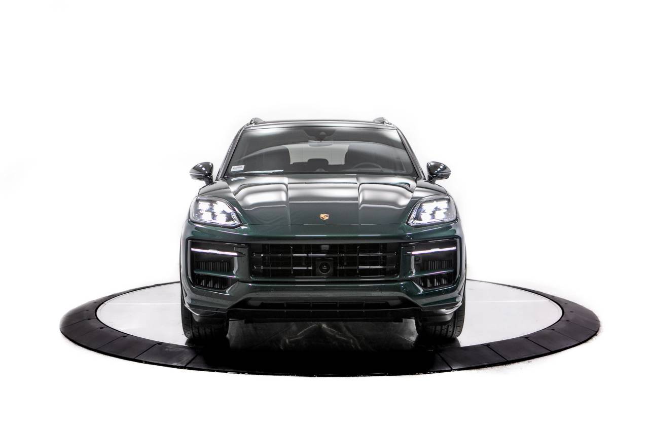 Thumbnail: 2025 Porsche Cayenne - 10