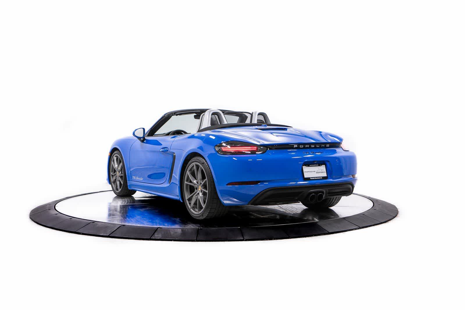 Thumbnail: 2025 Porsche 718 Boxster - 3