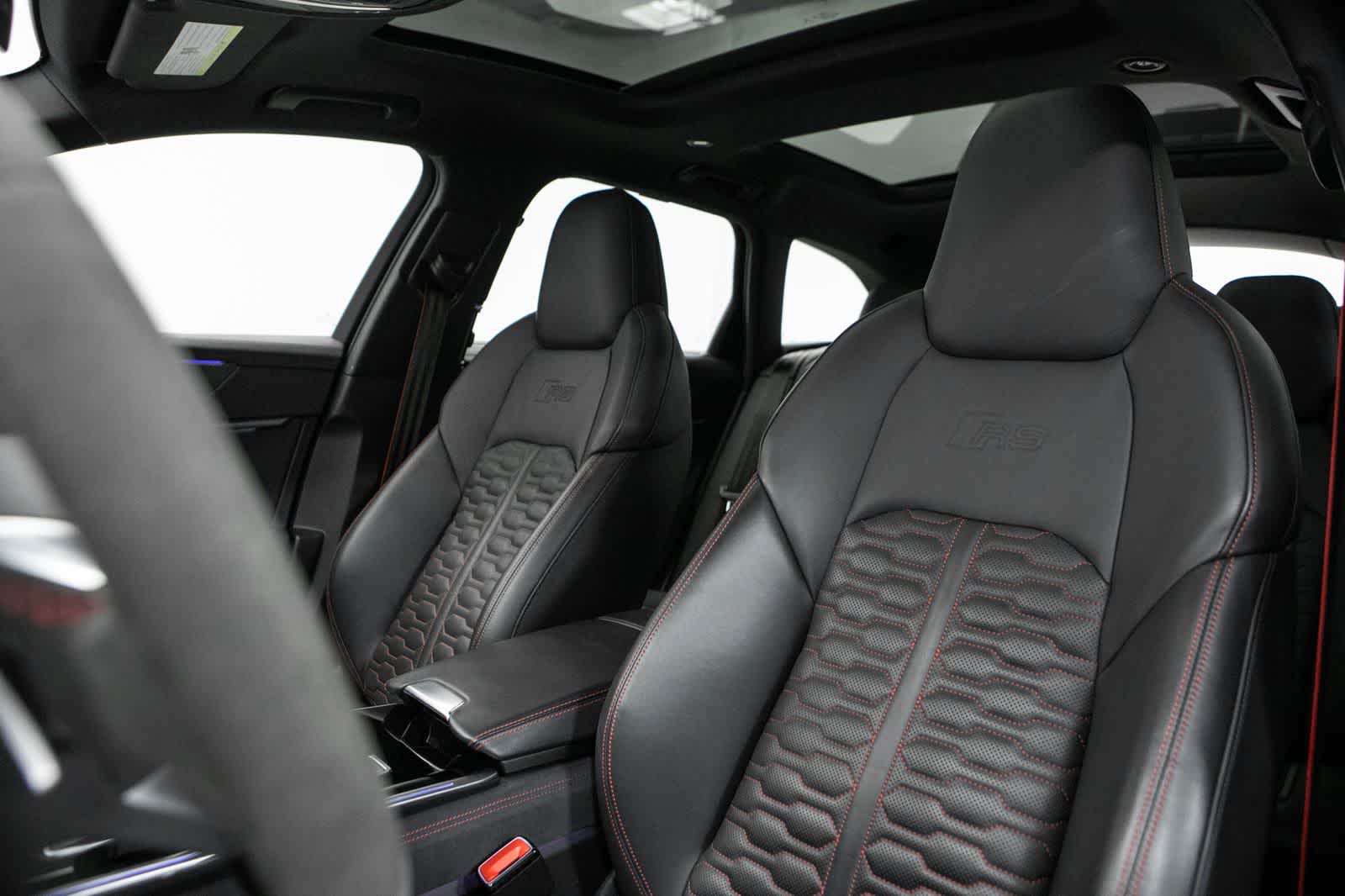 Thumbnail: 2023 Audi RS 6 - 5