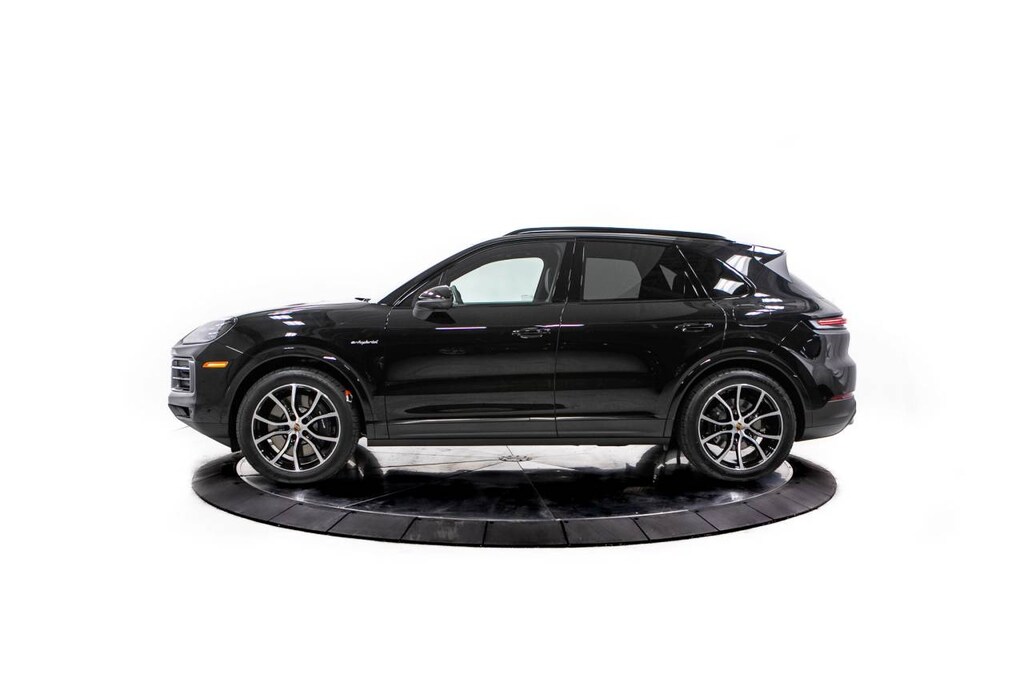 New 2026 Porsche Cayenne E-Hybrid