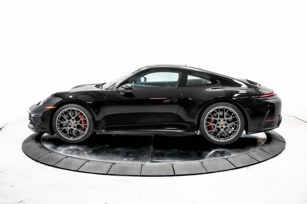 Thumbnail: 2025 Porsche 911 - 2