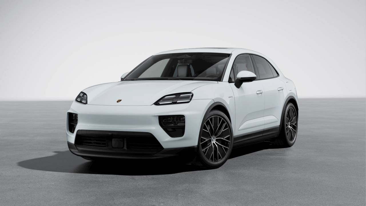 Thumbnail: 2026 Porsche Macan - 1