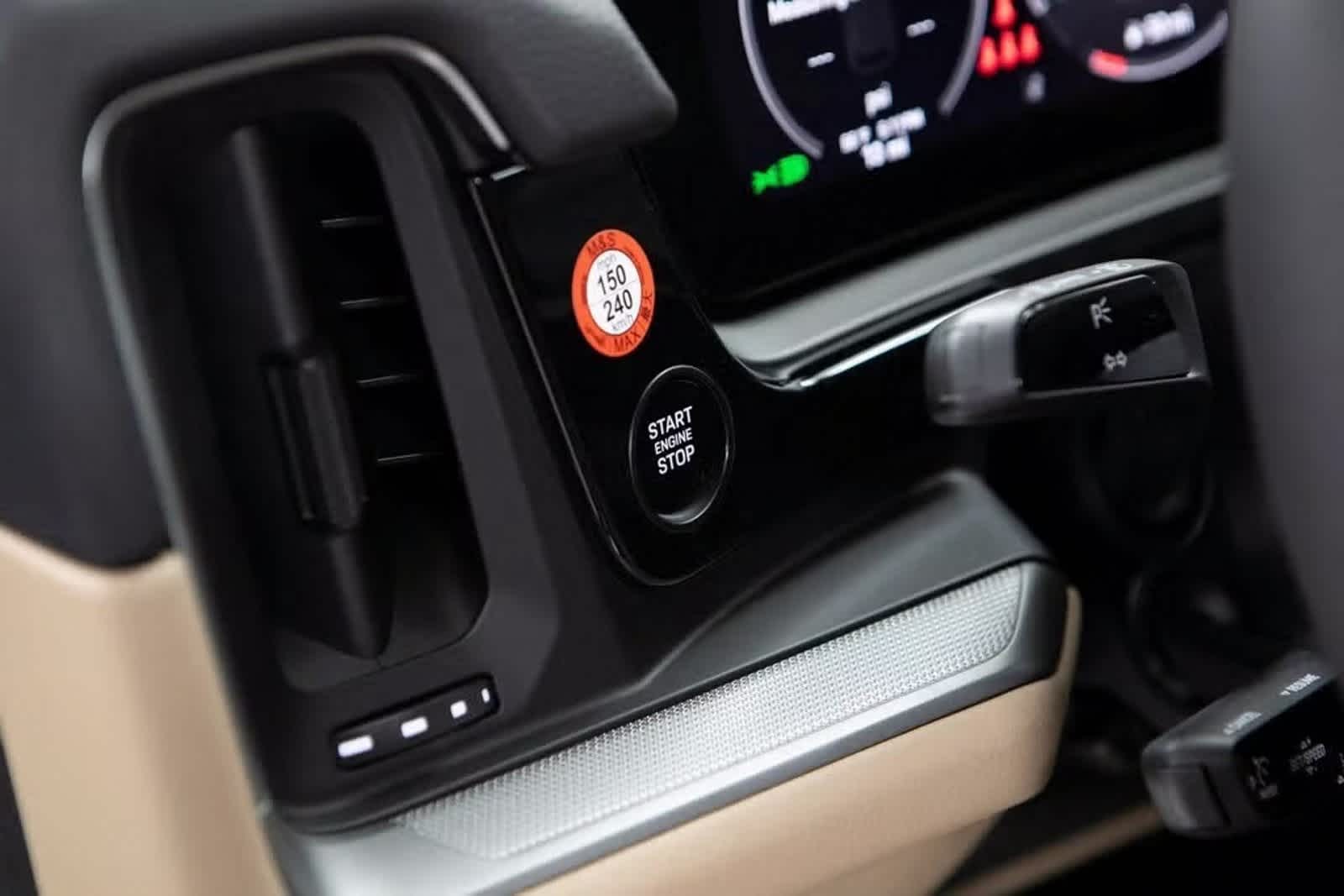 Thumbnail: 2025 Porsche Cayenne - 21