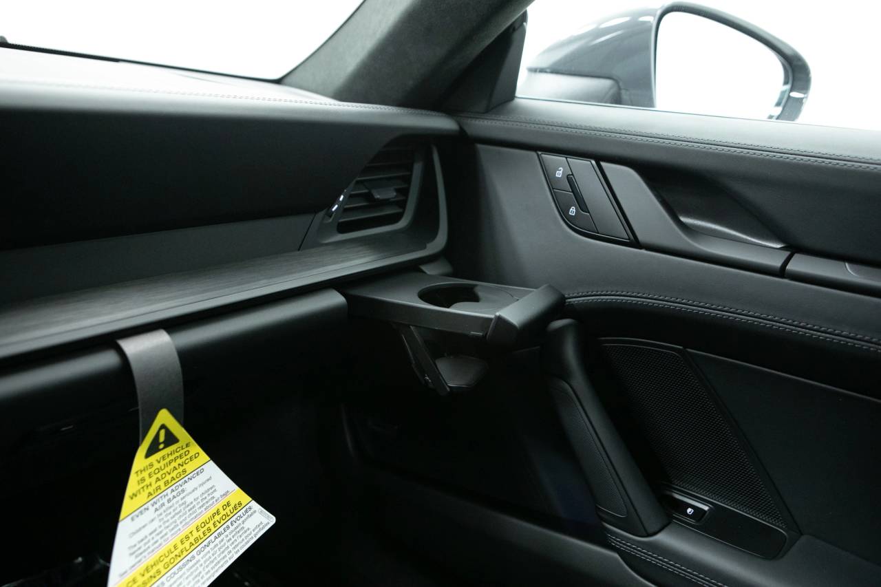 Thumbnail: 2026 Porsche 911 - 32