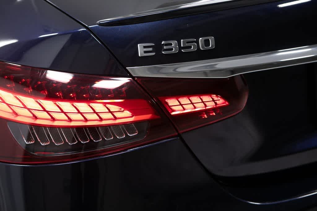 Thumbnail: 2022 Mercedes-Benz E-Class - 32