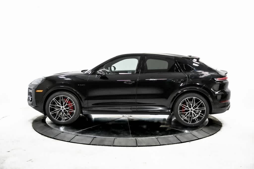Thumbnail: 2025 Porsche  - 2