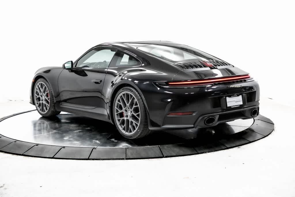 Thumbnail: 2025 Porsche 911 - 3