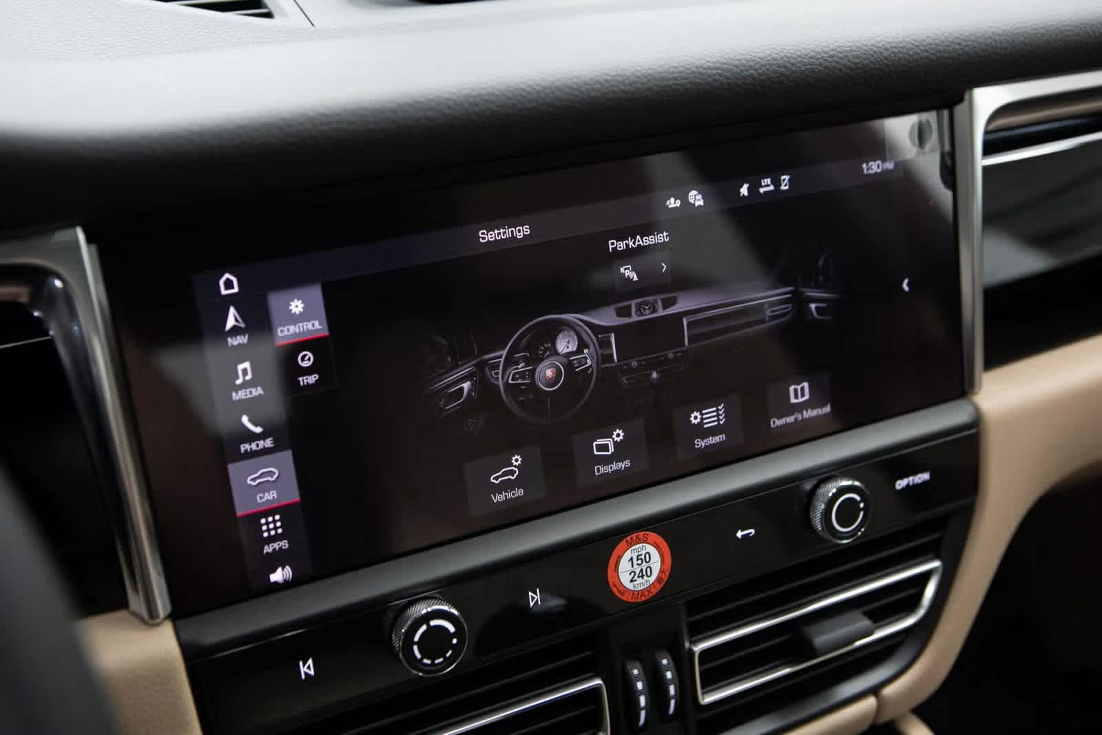 Thumbnail: 2025 Porsche Macan - 15