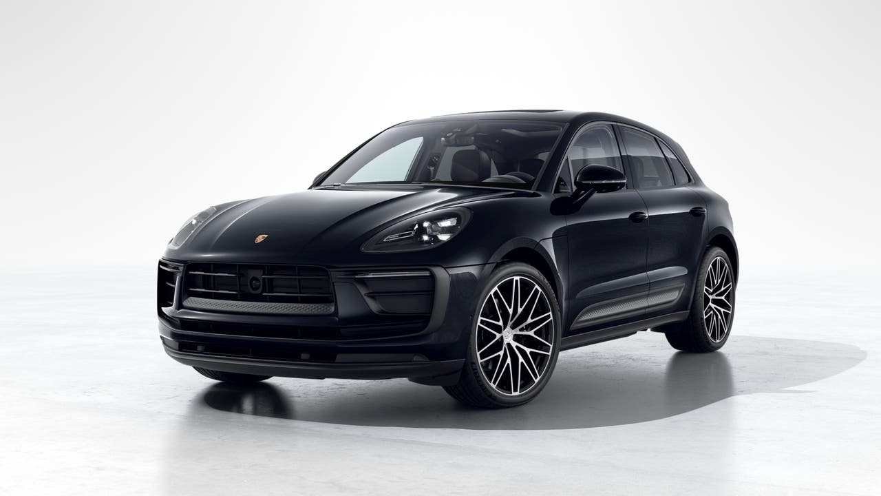 Thumbnail: 2026 Porsche Macan - 1