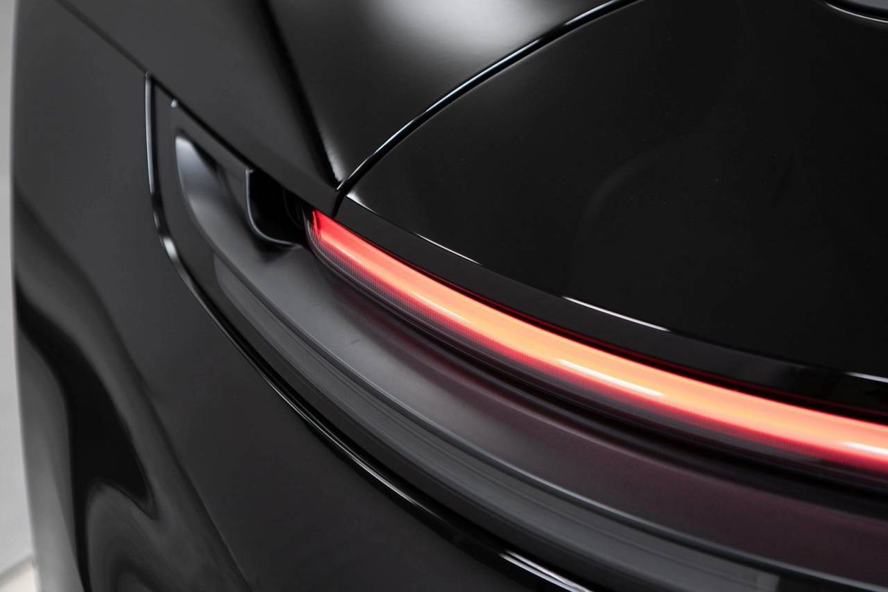 Thumbnail: 2026 Porsche 911 - 15