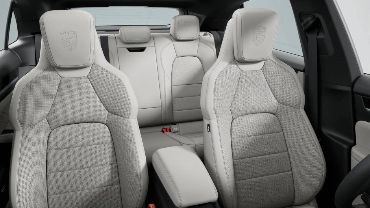 Thumbnail: 2026 Porsche Macan - 10