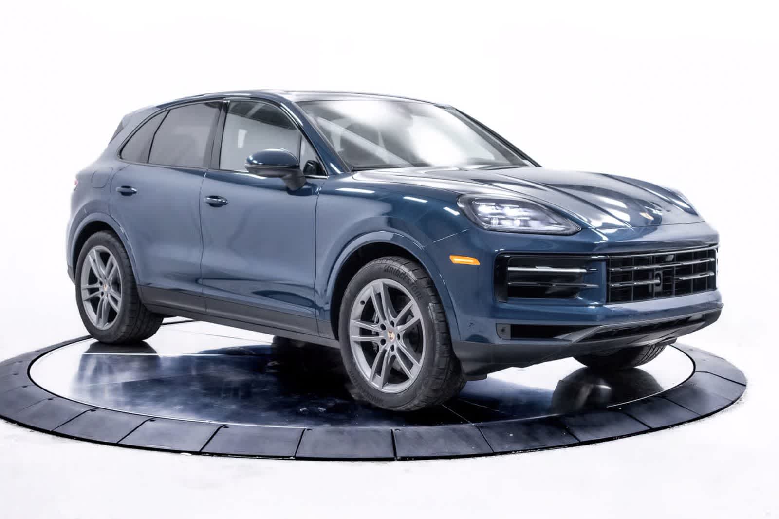 Thumbnail: 2025 Porsche Cayenne - 9