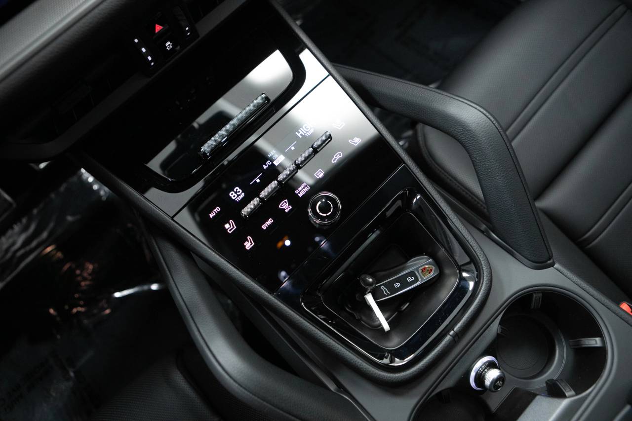 Thumbnail: 2026 Porsche  - 27