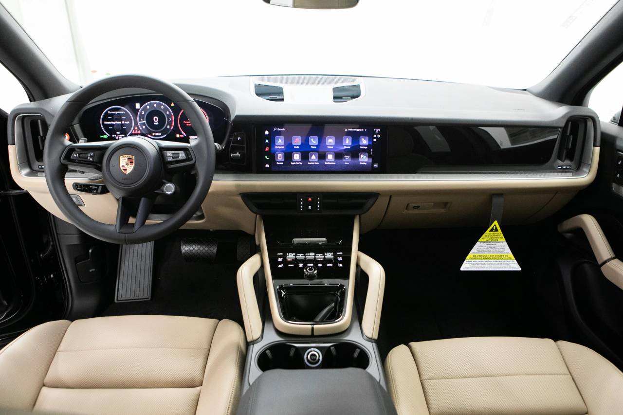 Thumbnail: 2026 Porsche Cayenne - 20