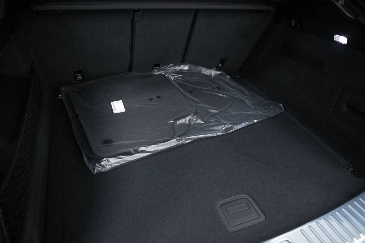 Thumbnail: 2026 Porsche  - 40