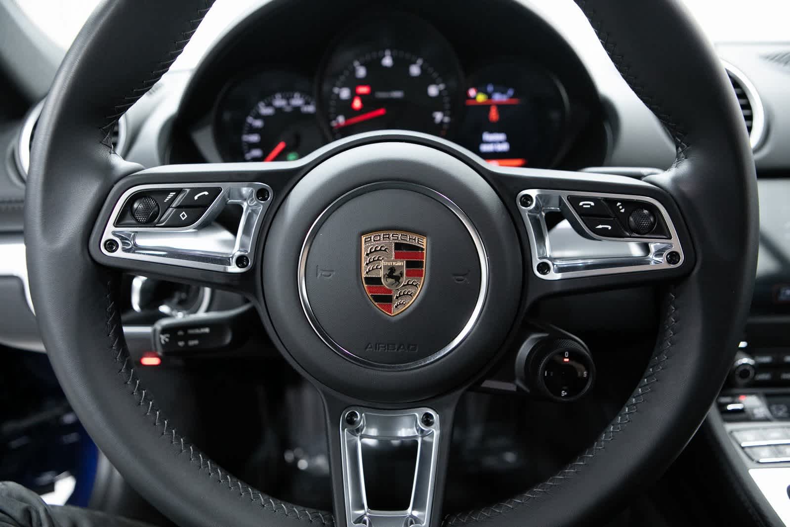 Thumbnail: 2025 Porsche 718 Cayman - 14