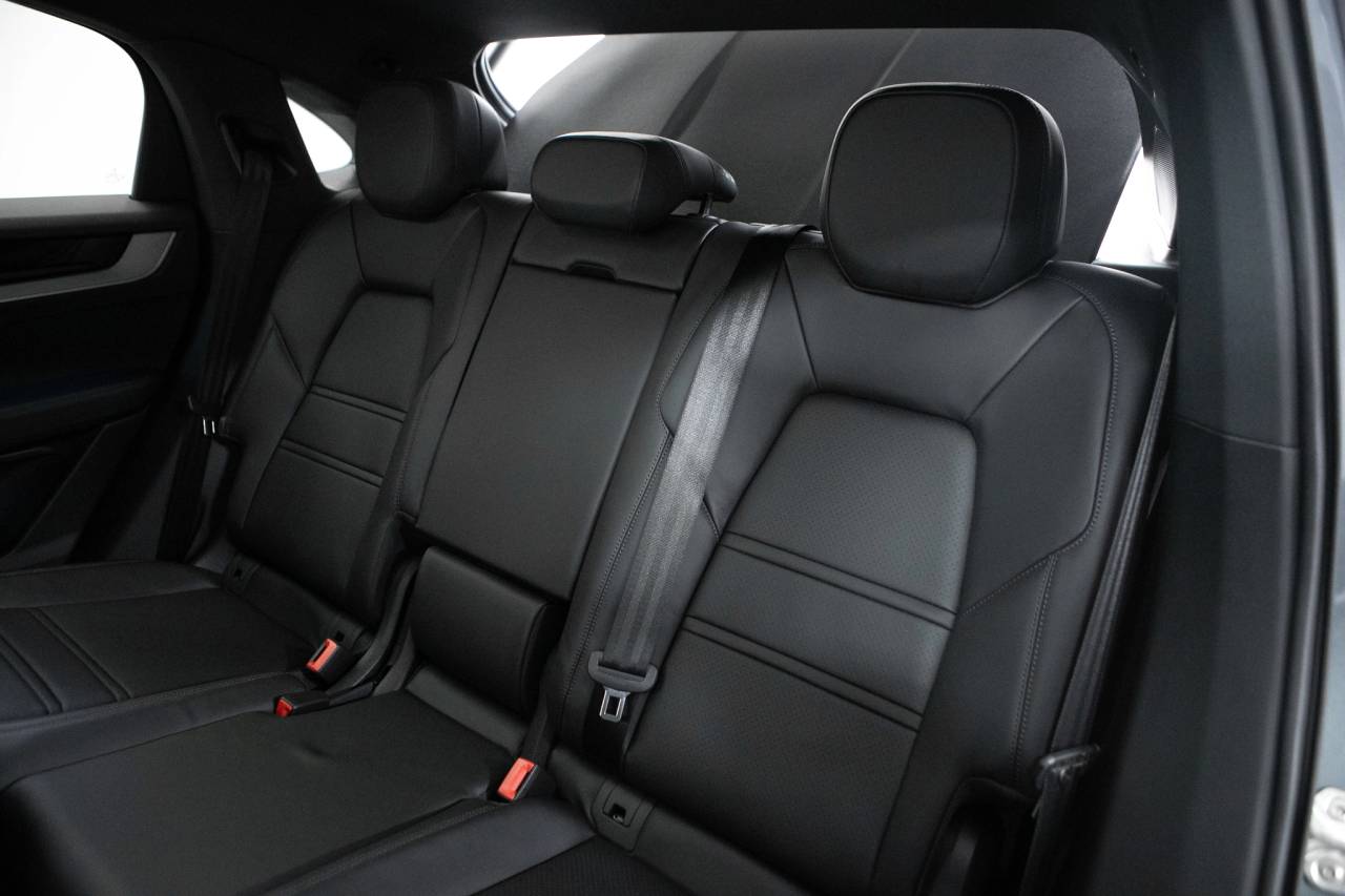 Thumbnail: 2026 Porsche  - 39