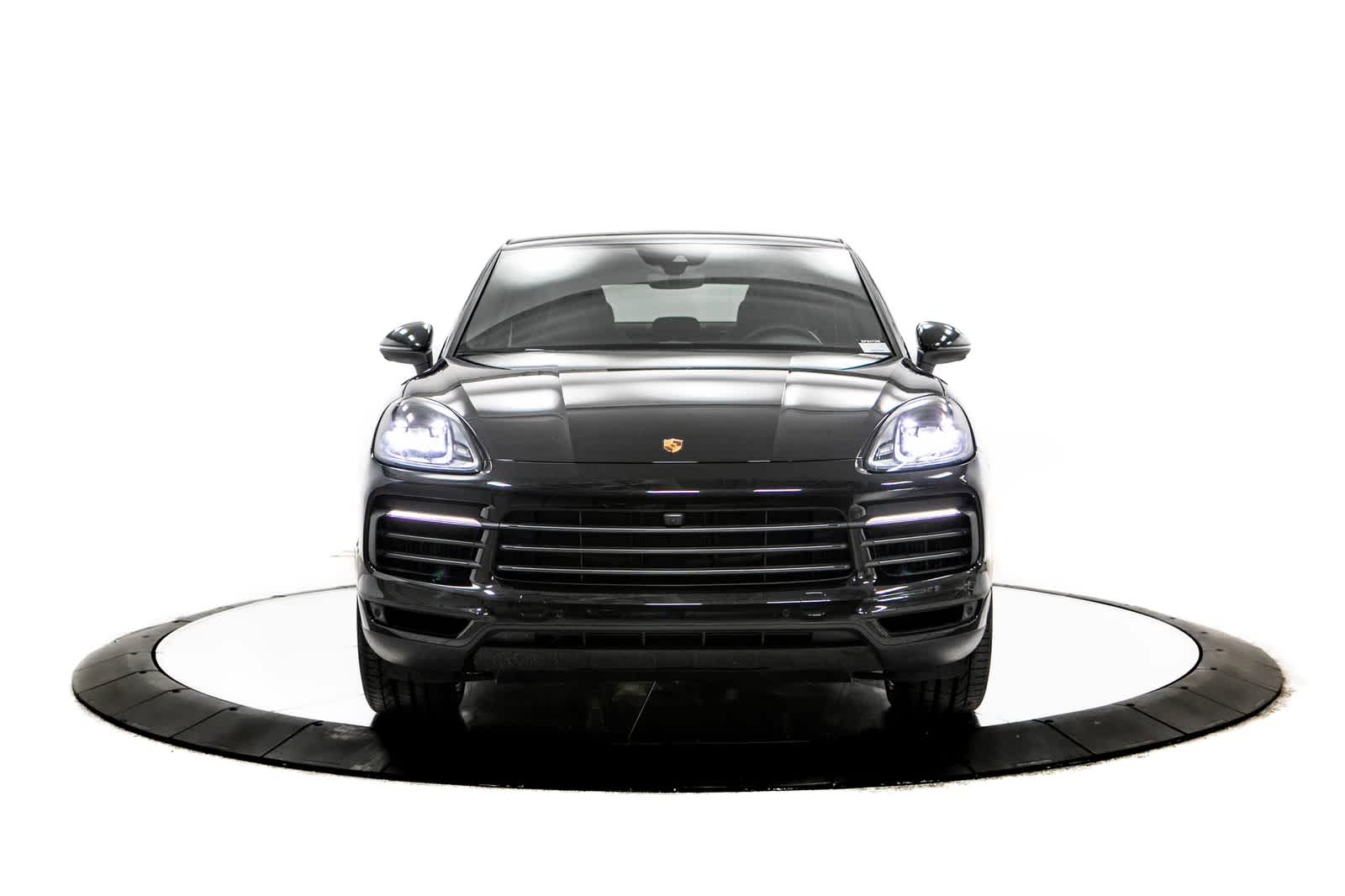 Thumbnail: 2023 Porsche Cayenne - 10